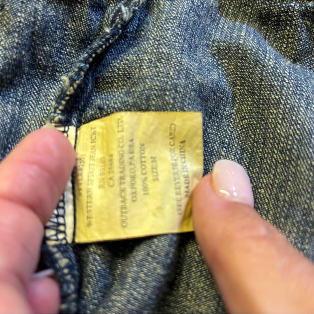Denim Button-Up Jacket - Picture 4 of 4